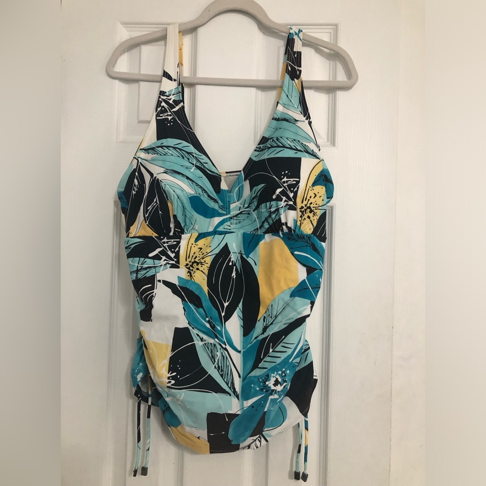 Tropical feather  tankini top women 14 adjustable straps silhouette solution‎